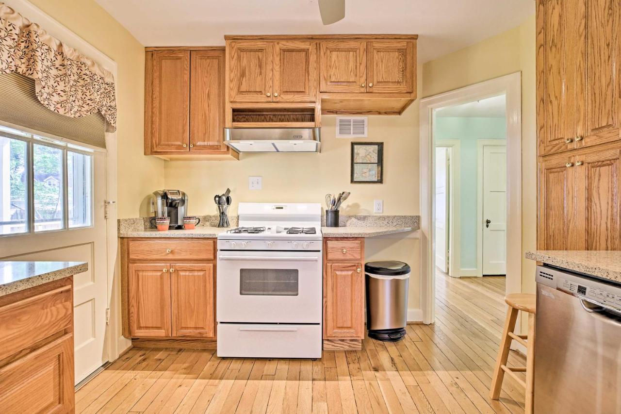Lexington Getaway With Backyard Deck Less Than 2 Mi To Uk! Luaran gambar